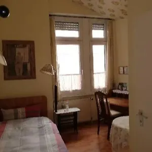 https://acasa-bed-breakfast.frankfurtammainhotels.com