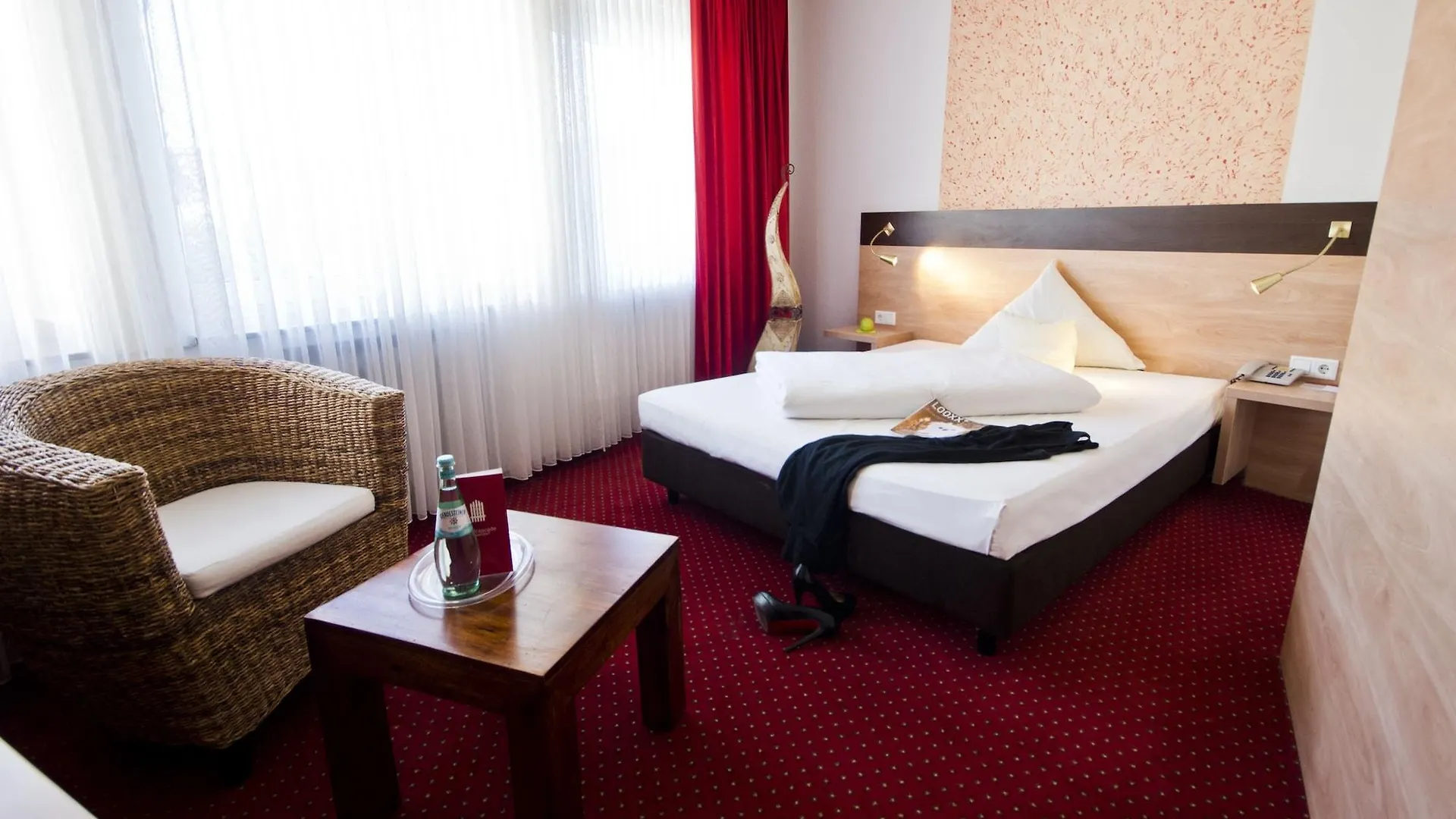 Hotel Cascade Superior Dusseldorf Germany